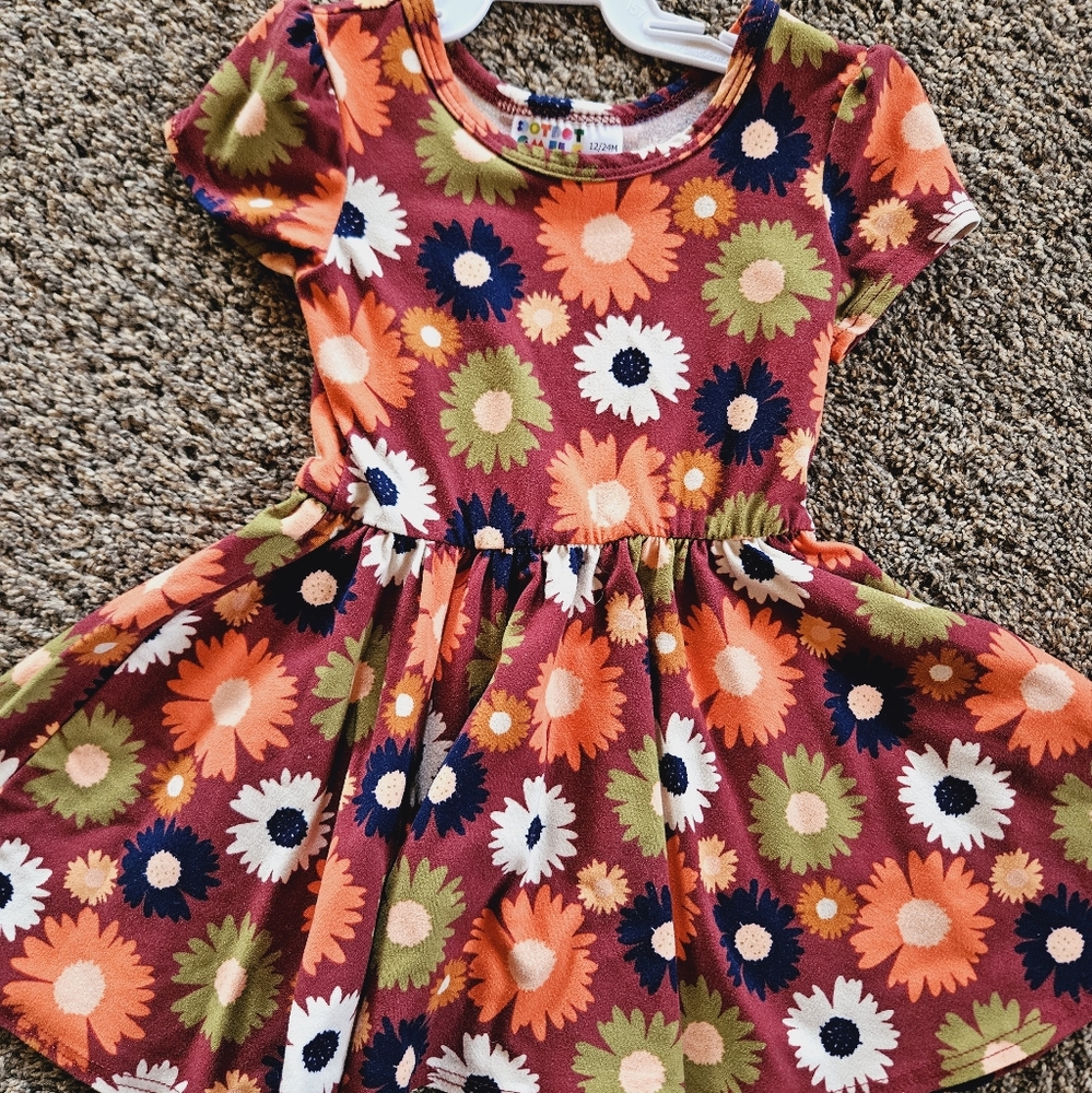 Dot Dot Smile Dress 12/24